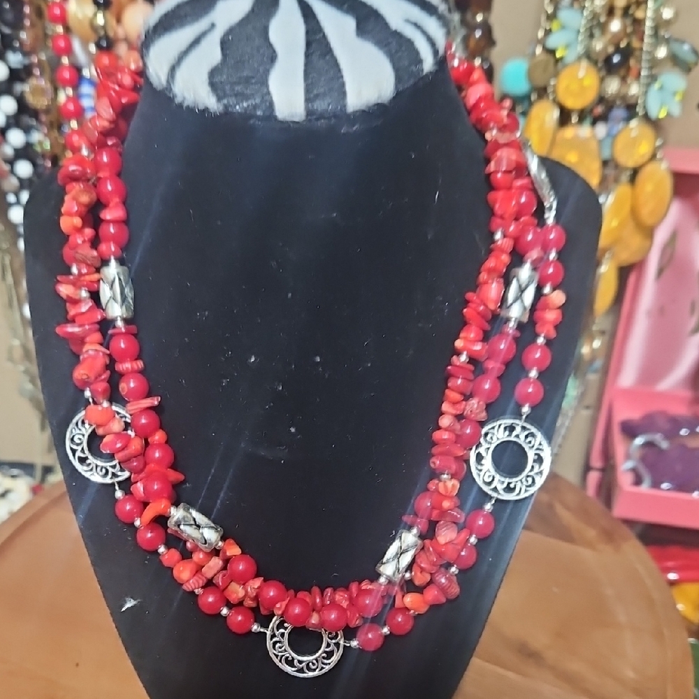 Vintage Premier Designs Faux 3 Strand Beaded Necklace